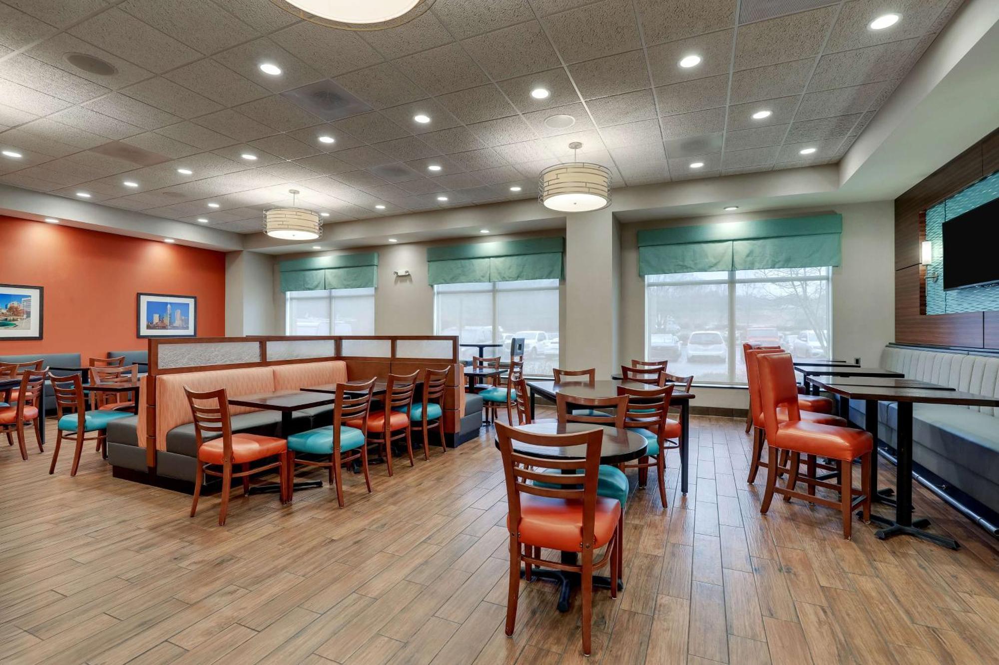Drury Inn & Suites Charlotte Arrowood Exterior foto