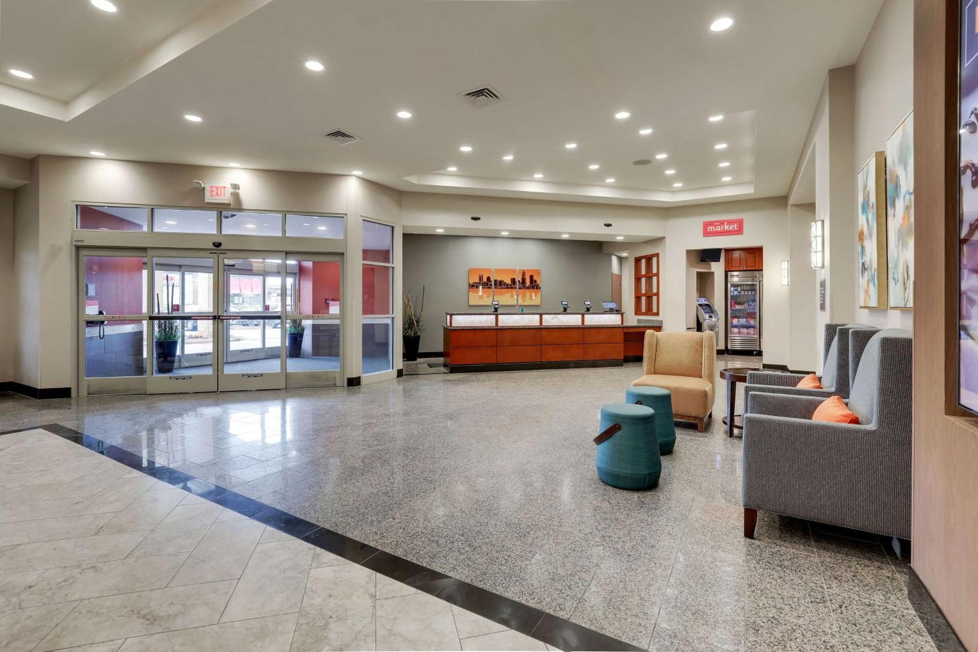 Drury Inn & Suites Charlotte Arrowood Exterior foto